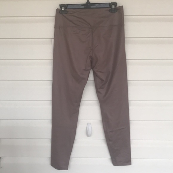 Tahari Sports Leggings - Picture 4 of 5